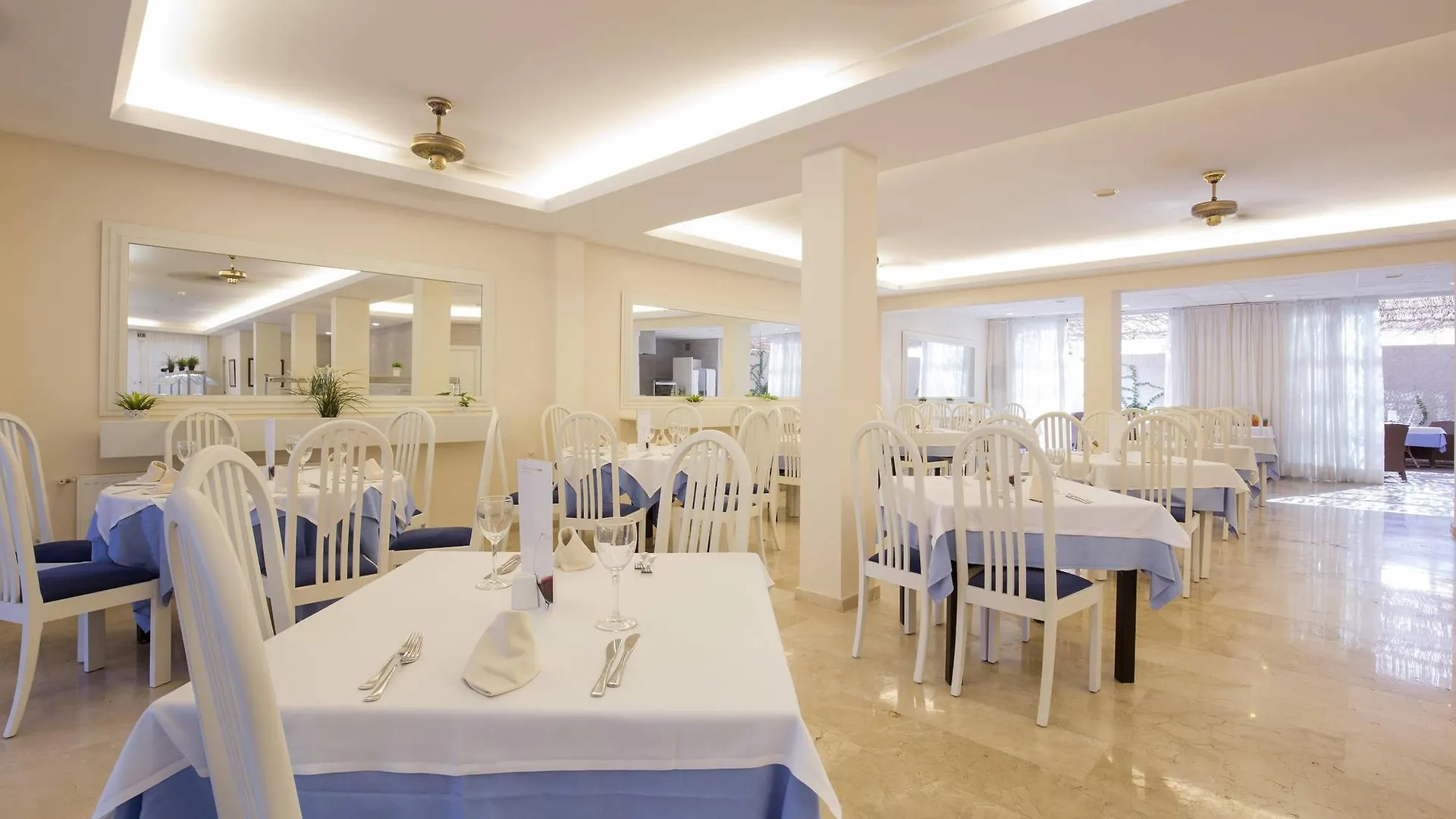 Canyamel Sun Aparthotel